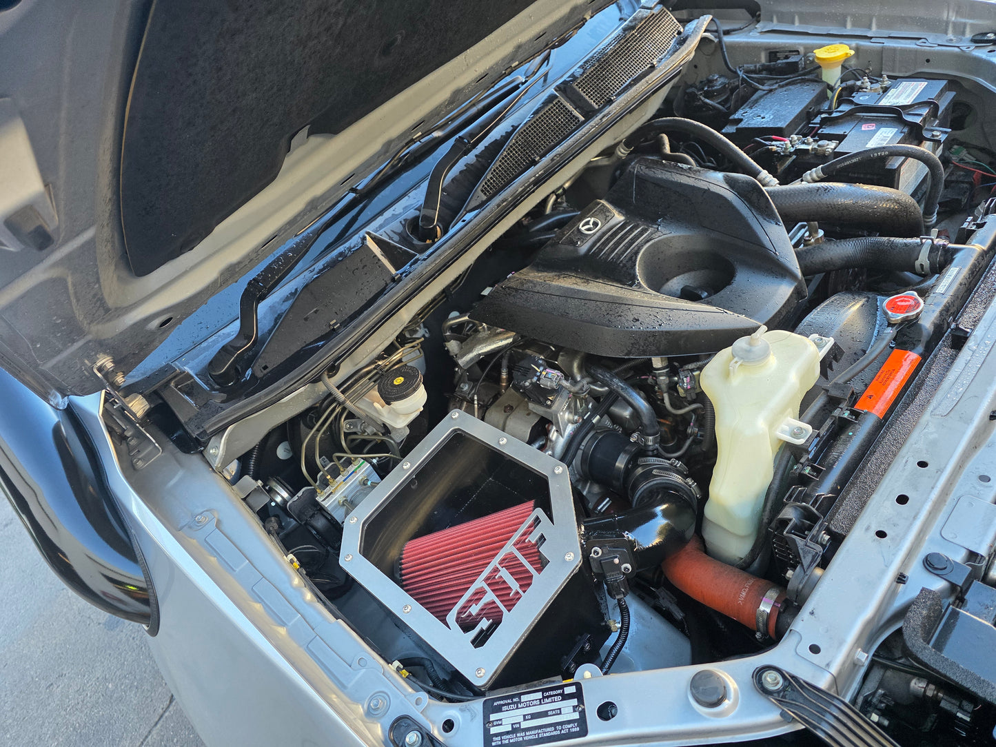 20/21 onwards Mazda BT50/ Isuzu Dmax Airbox