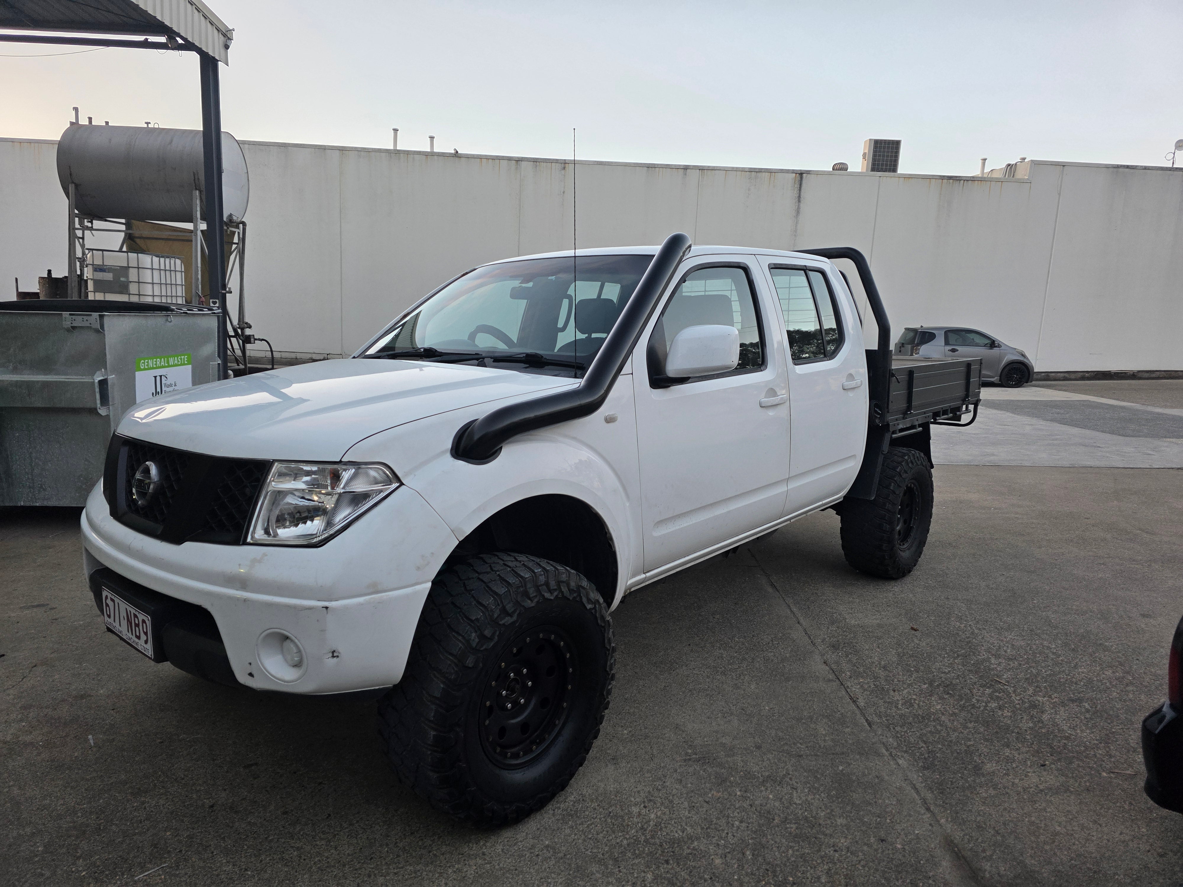 D40 Moded Nissan Navara D40 4