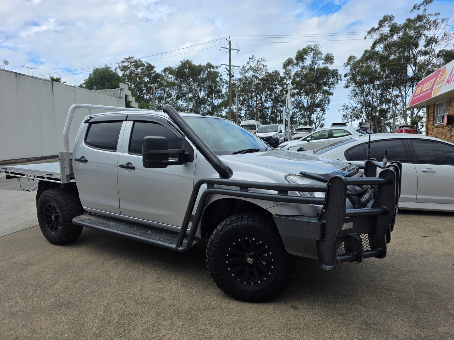 Isuzu Dmax 2013-2019 Short Entry Snorkel