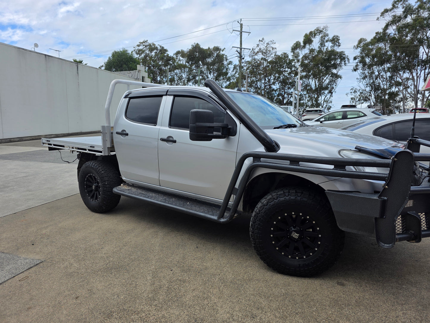 Isuzu Dmax 2013-2019 Short Entry Snorkel