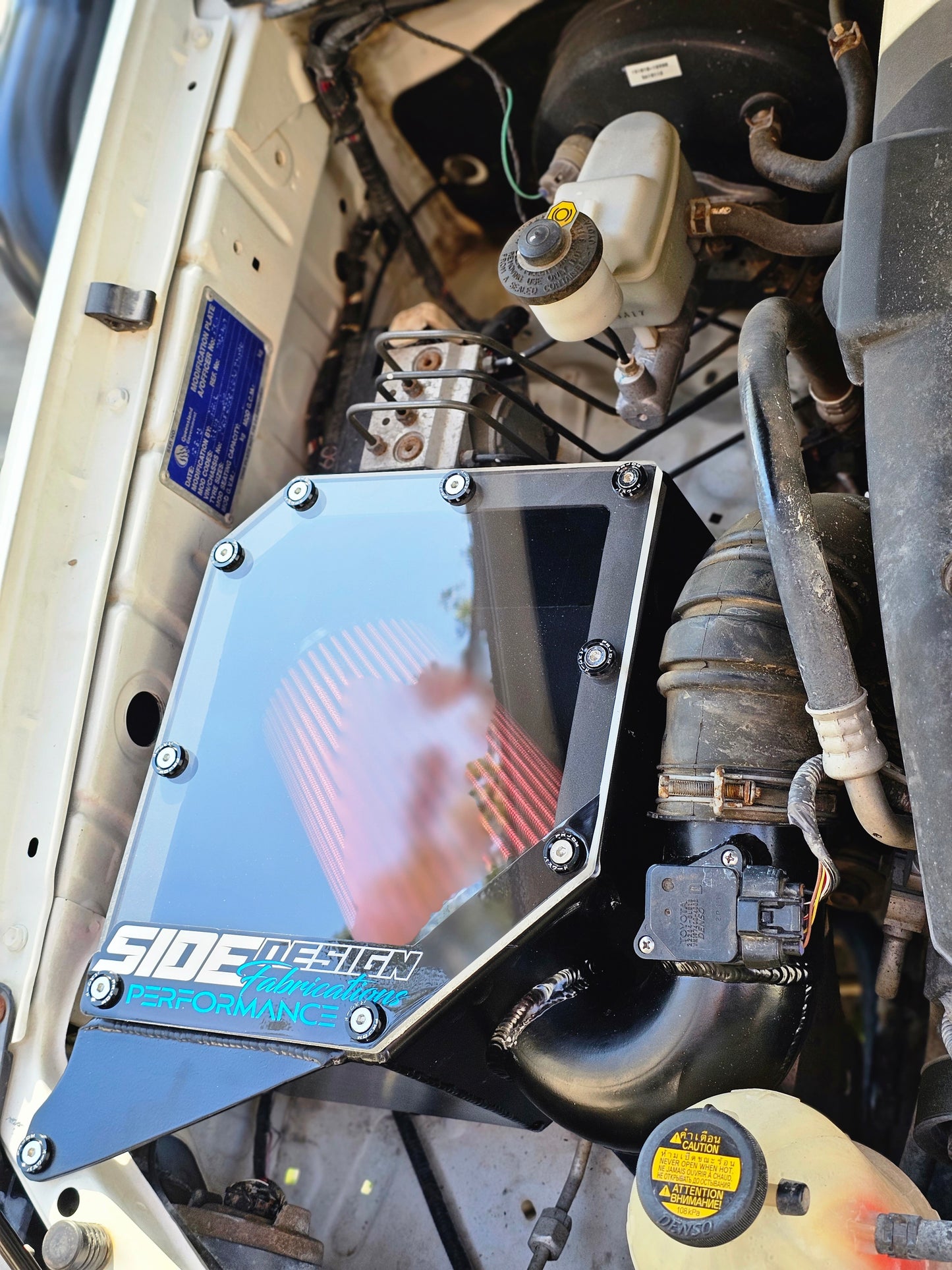 Toyota N70 Hilux airbox