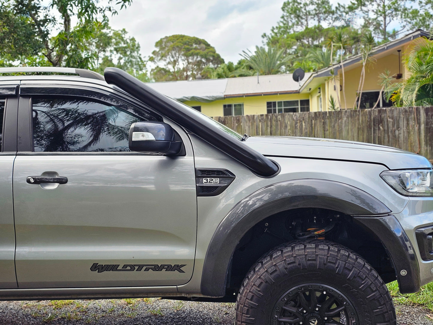 Ford Ranger PX 4" Short entry snorkel